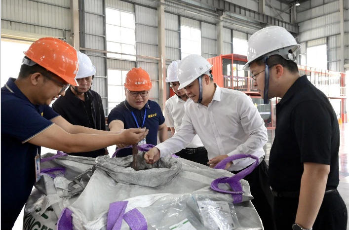 漳平市领导调研推动工业经济提质增量行动